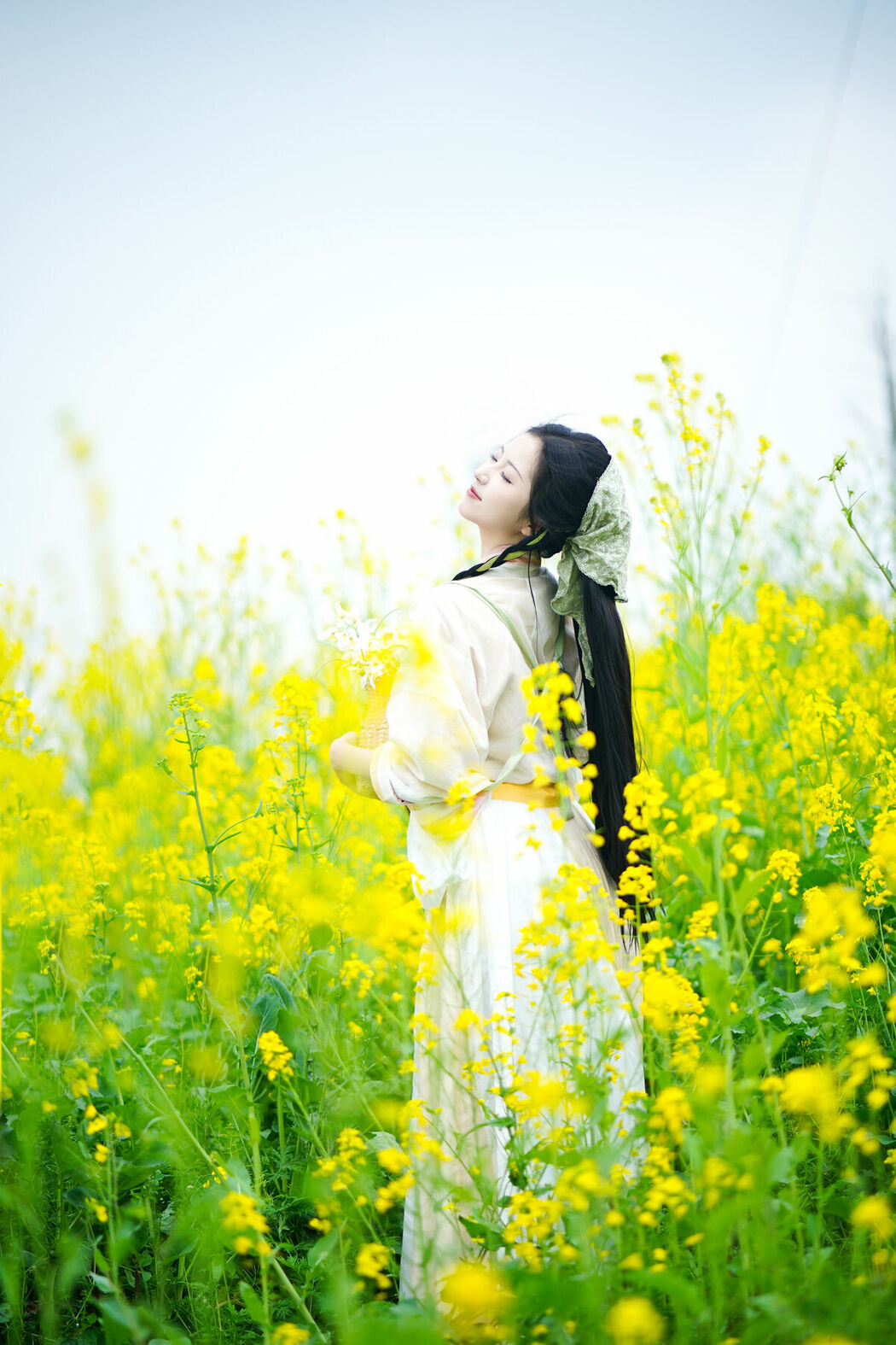 YiTuYu艺图语 Vol.8720 Tu Ya W (23P)