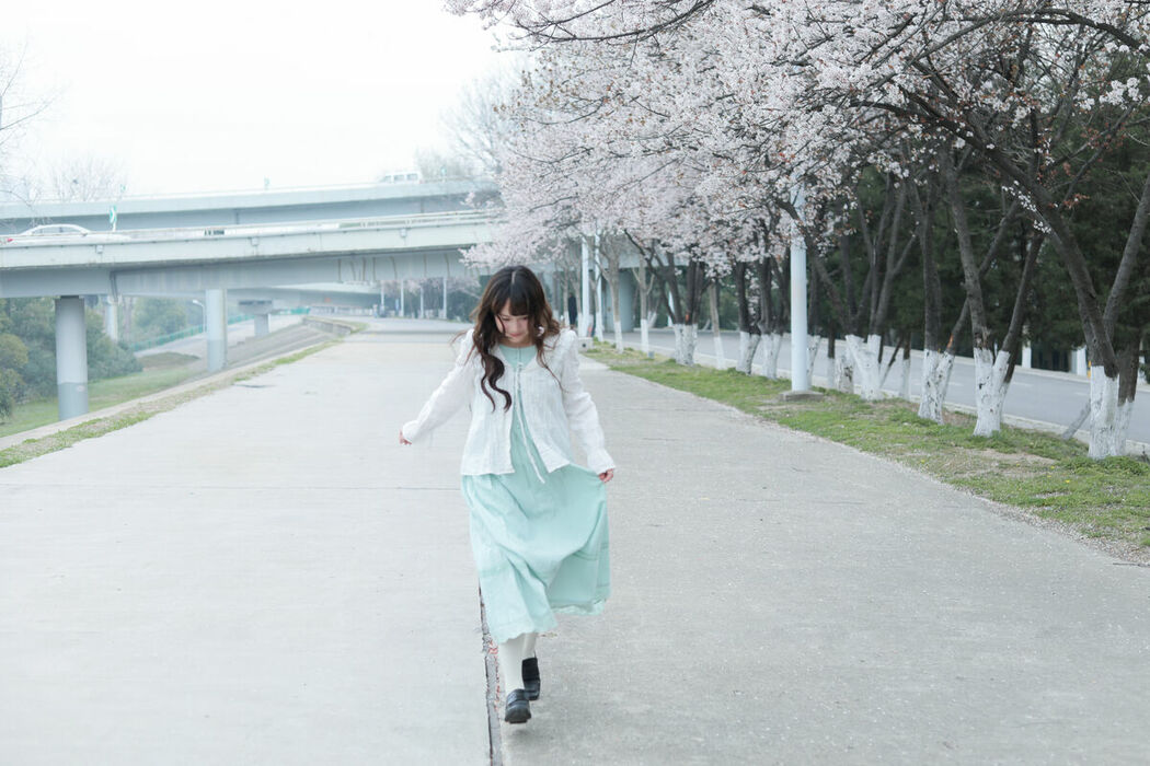 YiTuYu艺图语 Vol.8721 Yi Ke Chong Ya (37P)