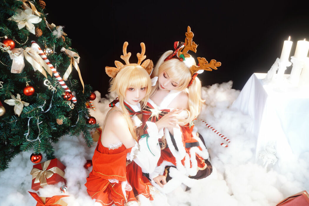 Coser@爆机少女喵小吉 Nekokoyoshi & 金鱼kinngyo – 圣诞特辑