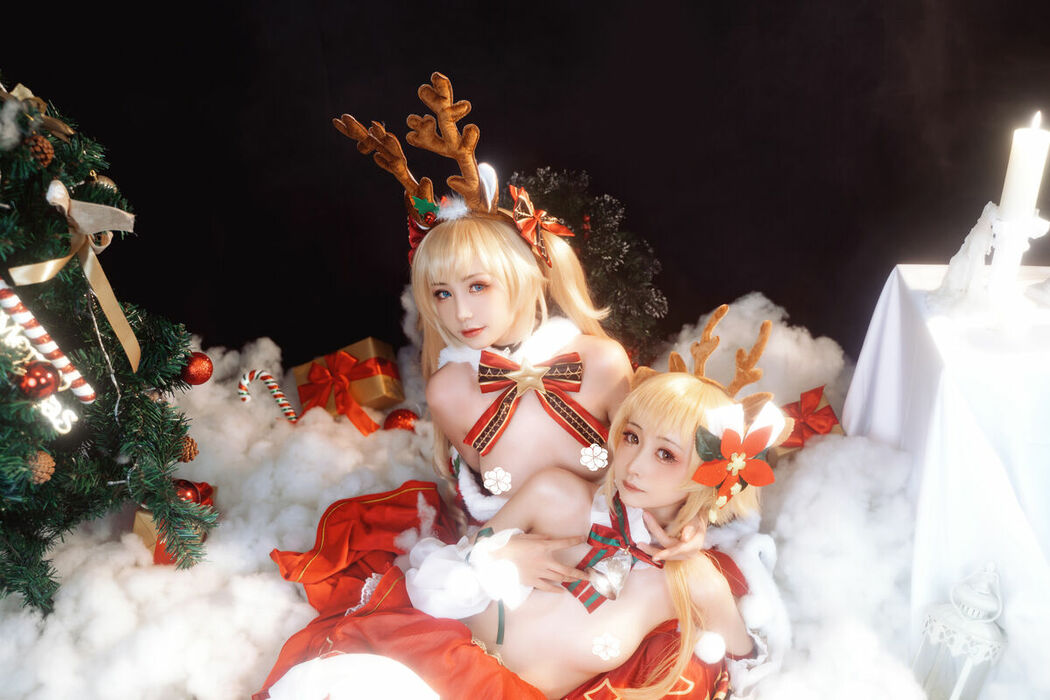Coser@爆机少女喵小吉 Nekokoyoshi & 金鱼kinngyo – 圣诞特辑