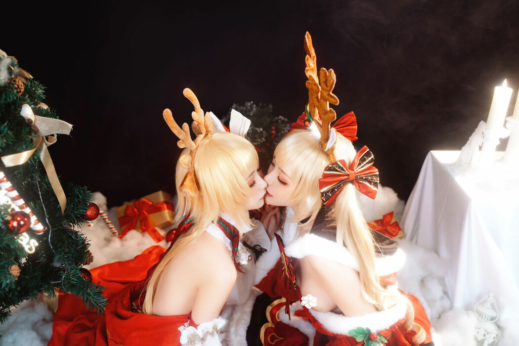 Coser@爆机少女喵小吉 Nekokoyoshi & 金鱼kinngyo – 圣诞特辑