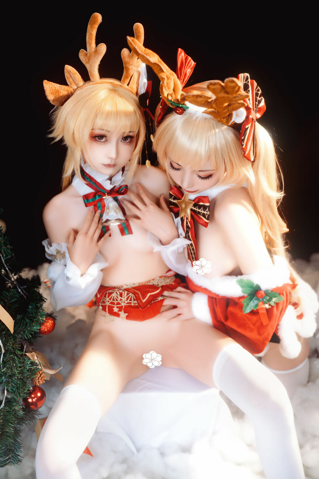 Coser@爆机少女喵小吉 Nekokoyoshi & 金鱼kinngyo – 圣诞特辑