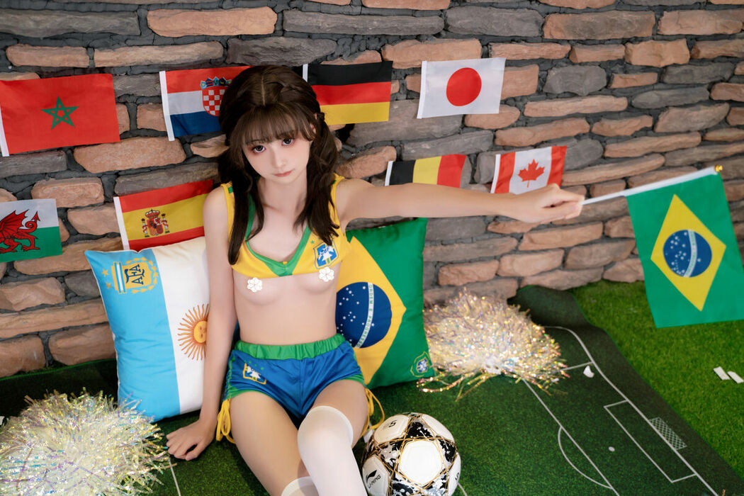 Coser@爆机少女喵小吉 Nekokoyoshi & 金鱼kinngyo – 足球宝贝