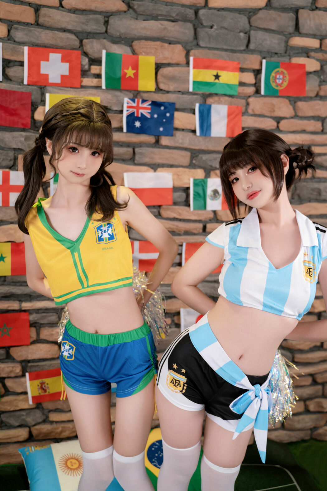 Coser@爆机少女喵小吉 Nekokoyoshi & 金鱼kinngyo – 足球宝贝