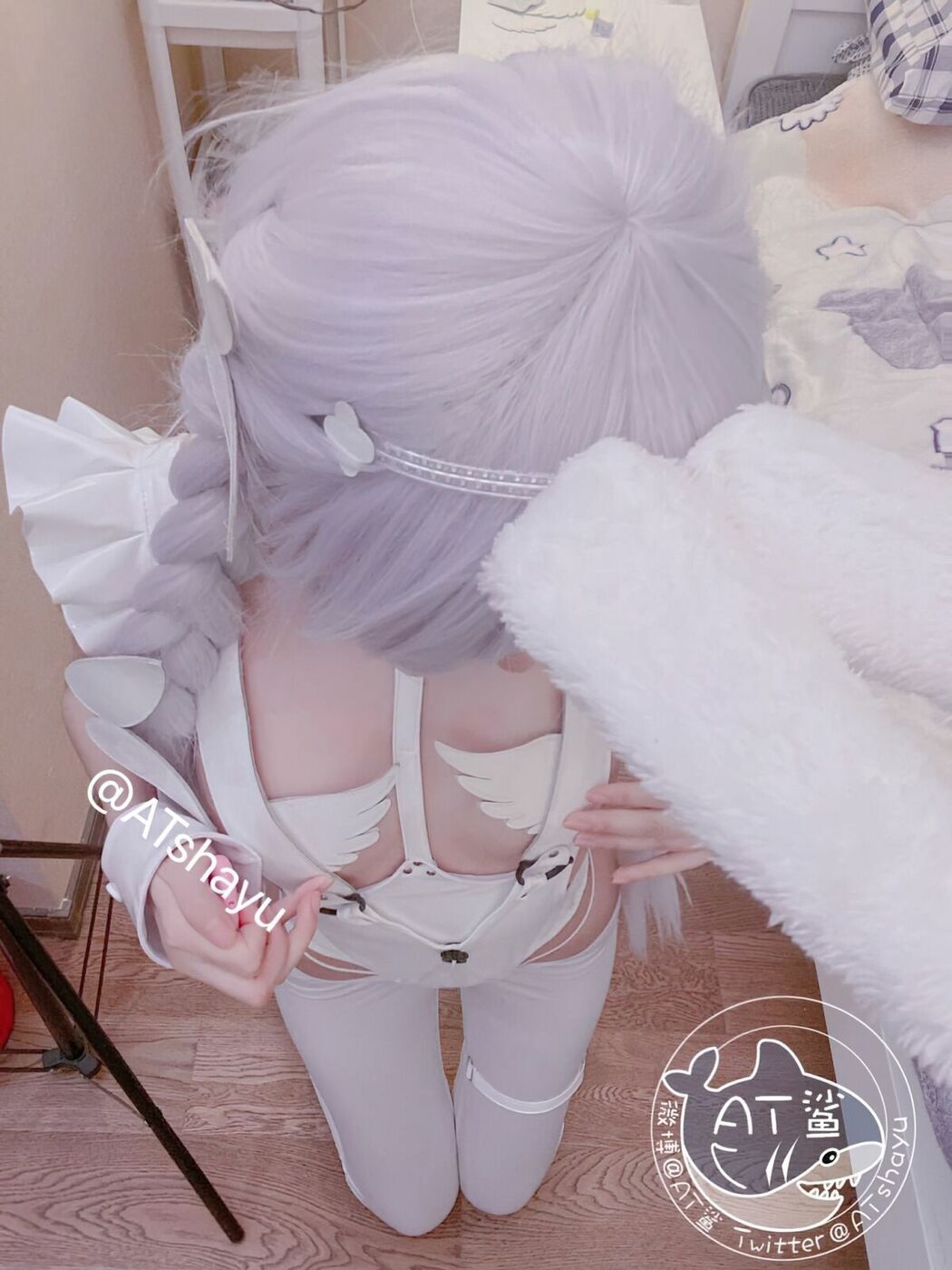 Coser@AT鲨 – 恶毒兔兔 (51P – 2V)