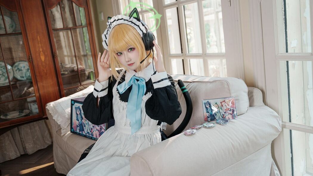 Coser@lunananya – 碧蓝档案 才羽绿 (29P)