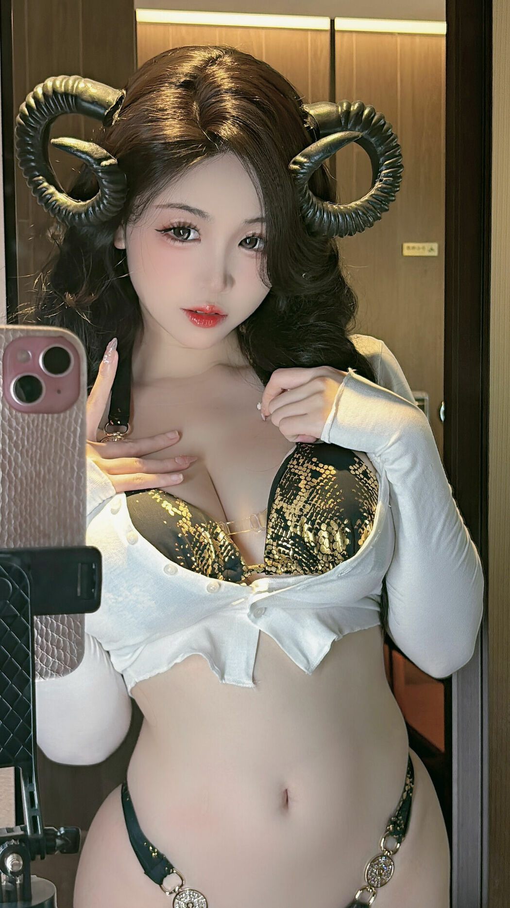 Coser@miko酱ww – 泳装2 (46P)