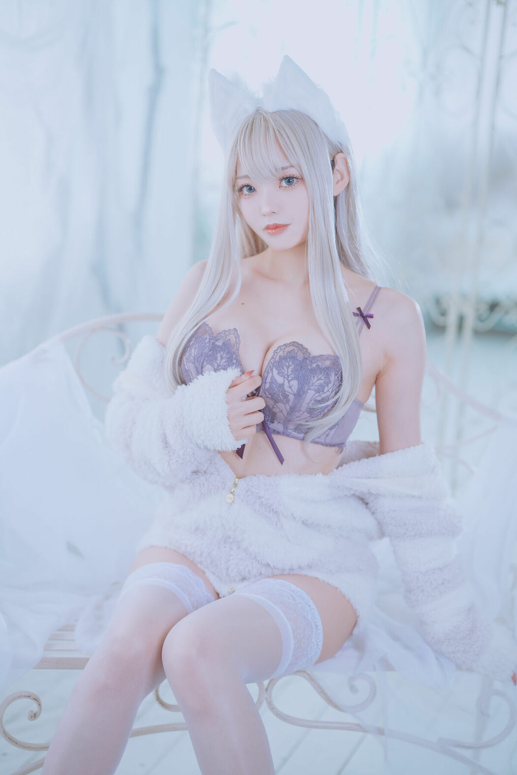 Coser@くろてぃあ くろ – KEMOMIMI WHITE Lingerie (56P)