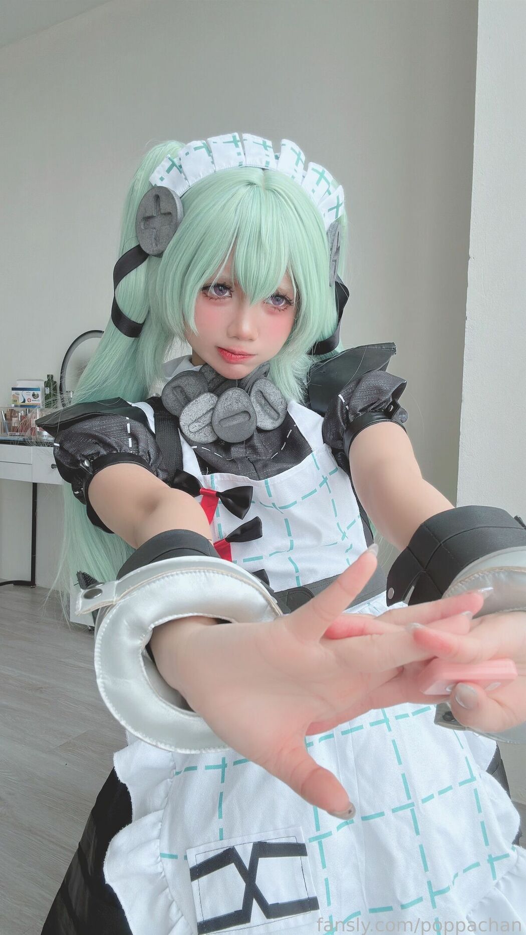 Coser@PoppaChan – Corin (34P – 11V)