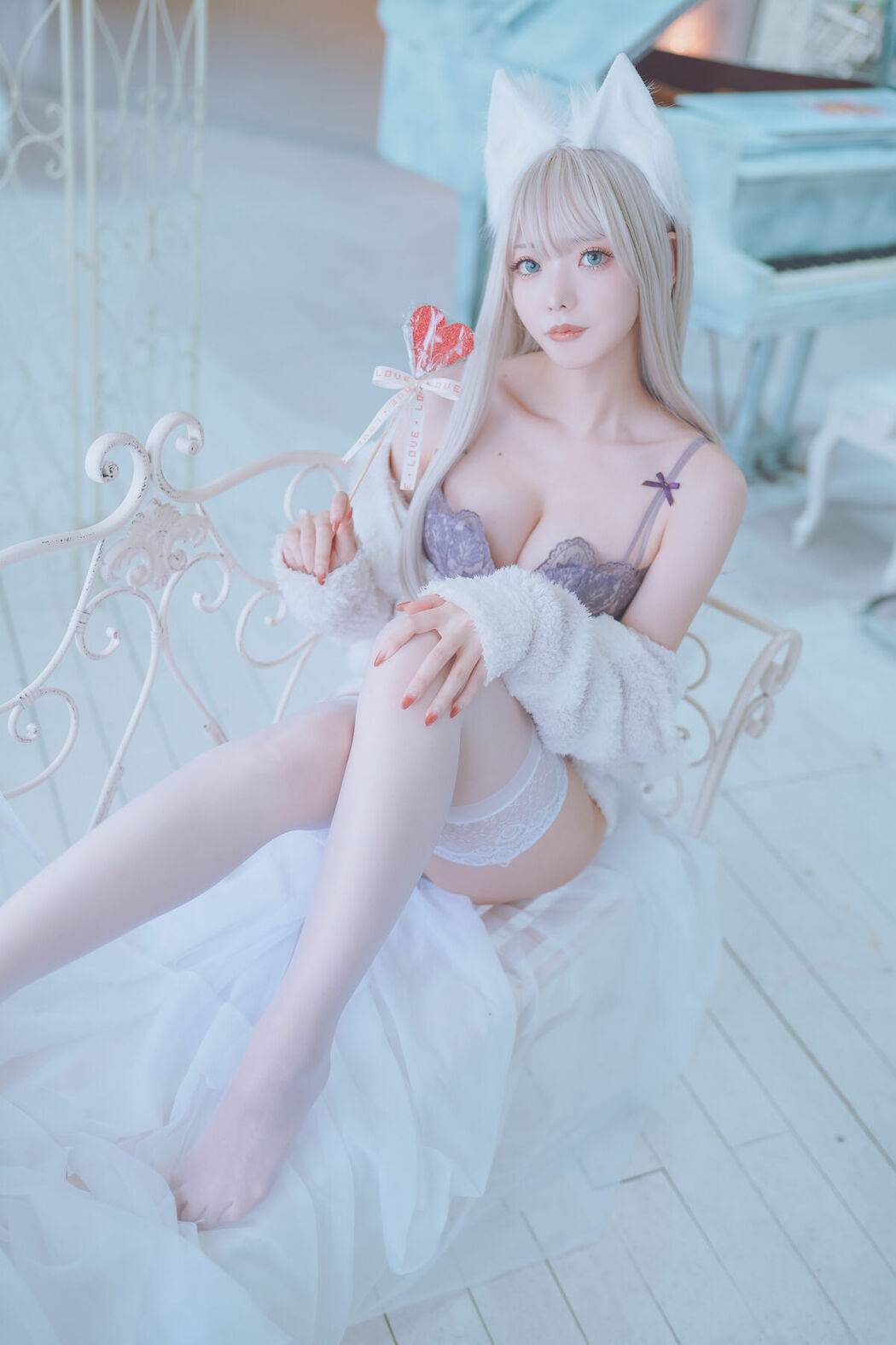 Coser@くろてぃあ くろ – KEMOMIMI WHITE Lingerie (56P)
