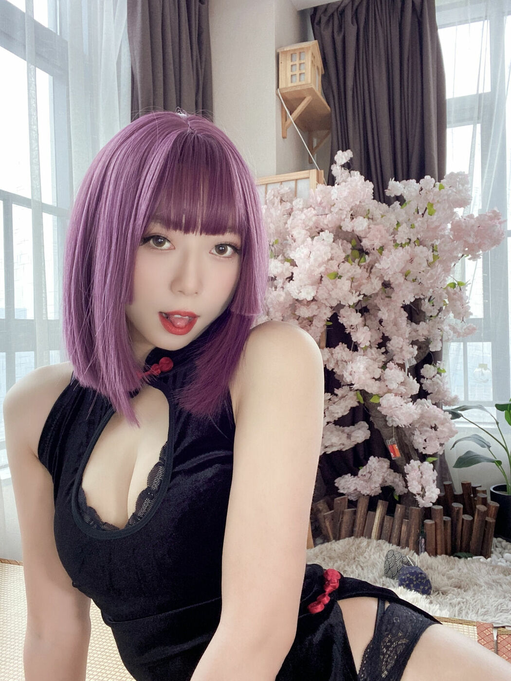 Coser@Money冷冷 – 高叉旗袍蕾丝裙 Part02 (54P)