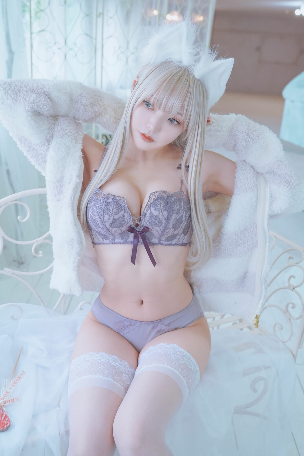 Coser@くろてぃあ くろ – KEMOMIMI WHITE Lingerie (56P)