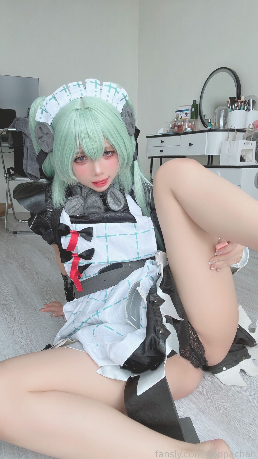Coser@PoppaChan – Corin (34P – 11V)