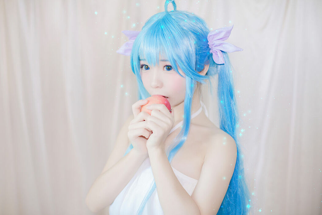 Coser@十万珍吱伏特 – 珍吱小萝莉 (36P)