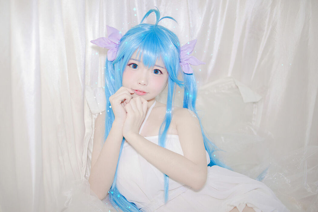 Coser@十万珍吱伏特 – 珍吱小萝莉 (36P)