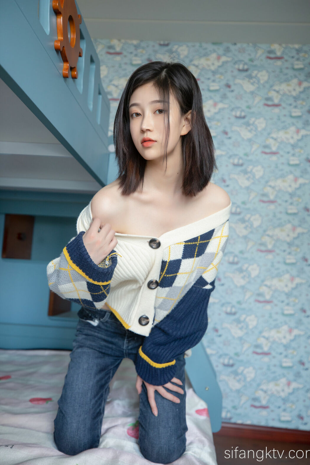 Coser@年年Nnian – 子然 S (88P – 1V)