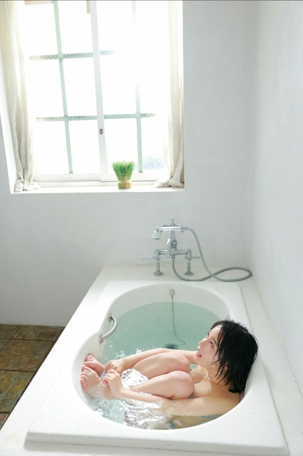 JP HANON INWS はのんまゆ – FLASHデジタル写真集 アイドル大航海時代 another side (83P)