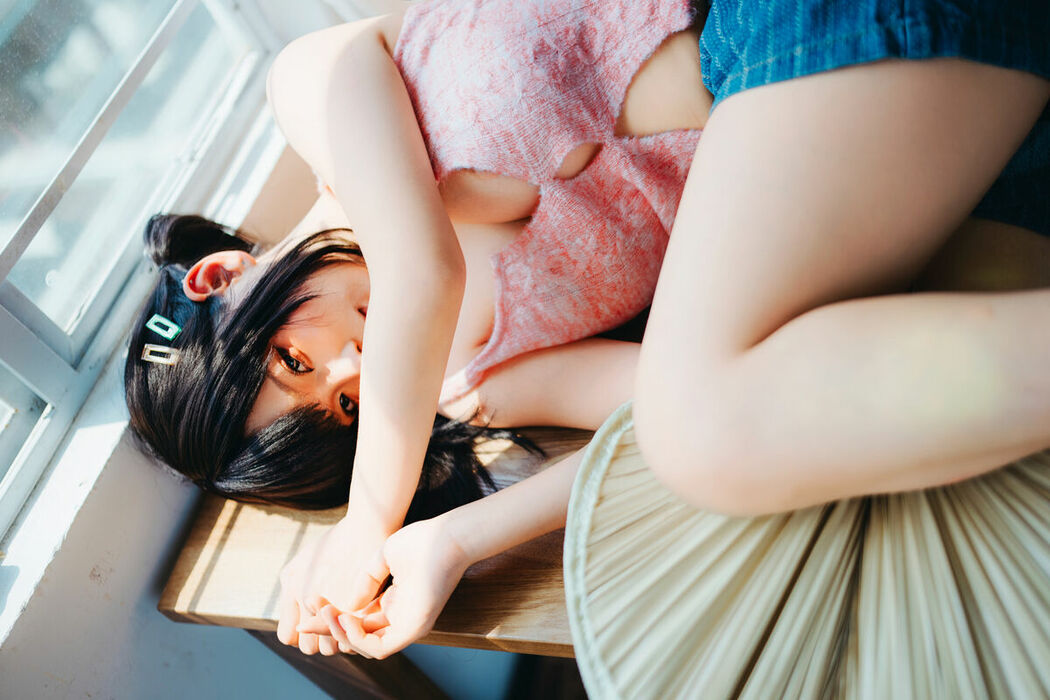 Coser@蠢沫沫 chunmomo – 2025年10月自拍 Part02 (59P)