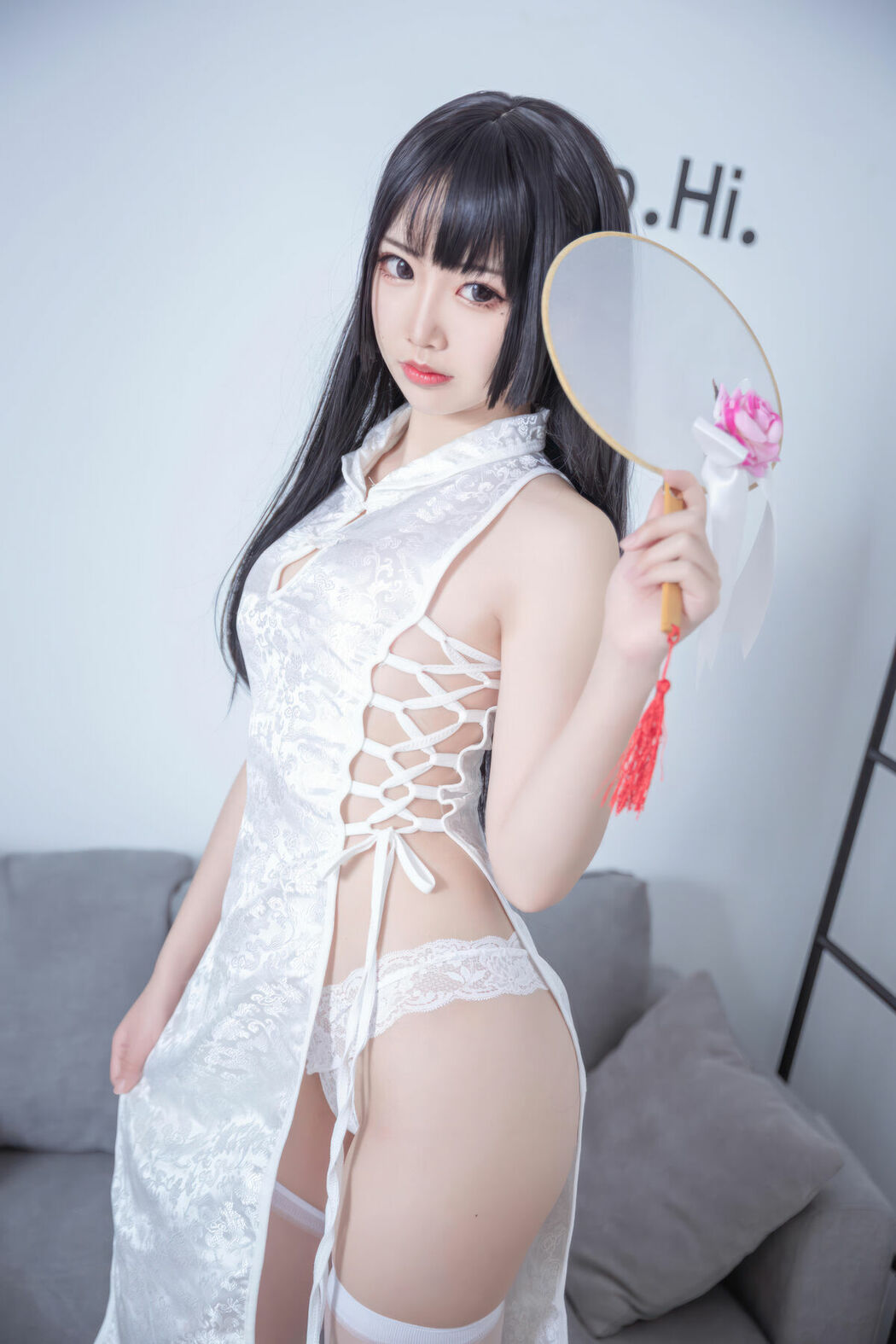 Coser@面饼仙儿 – 白色旗袍 (61P)