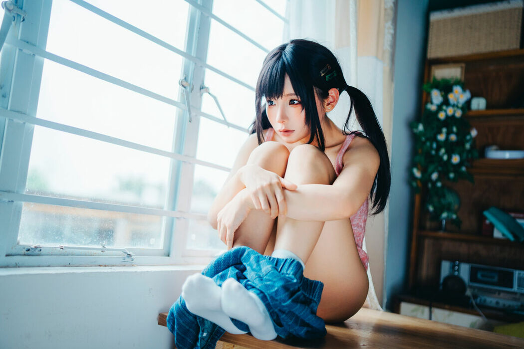 Coser@蠢沫沫 chunmomo – 2025年10月自拍 Part02 (59P)