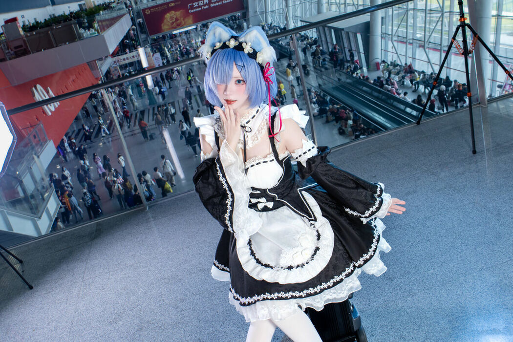 Coser@花柒Hana – 萤火虫动漫嘉年华 猫猫蕾姆 Part02 (55P)