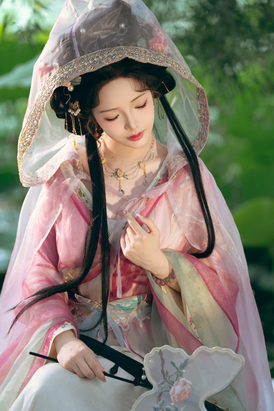 Coser@雯妹不讲道理 – 祝您中秋快乐owo (21P)