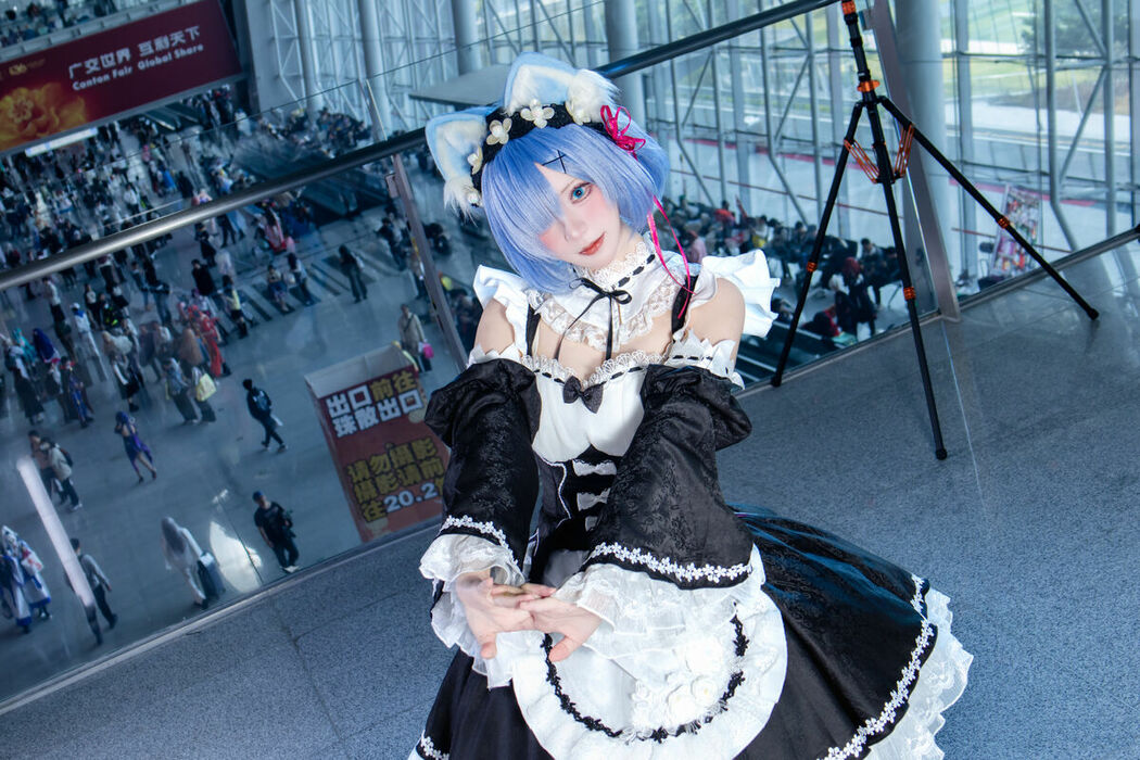 Coser@花柒Hana – 萤火虫动漫嘉年华 猫猫蕾姆 Part02 (55P)