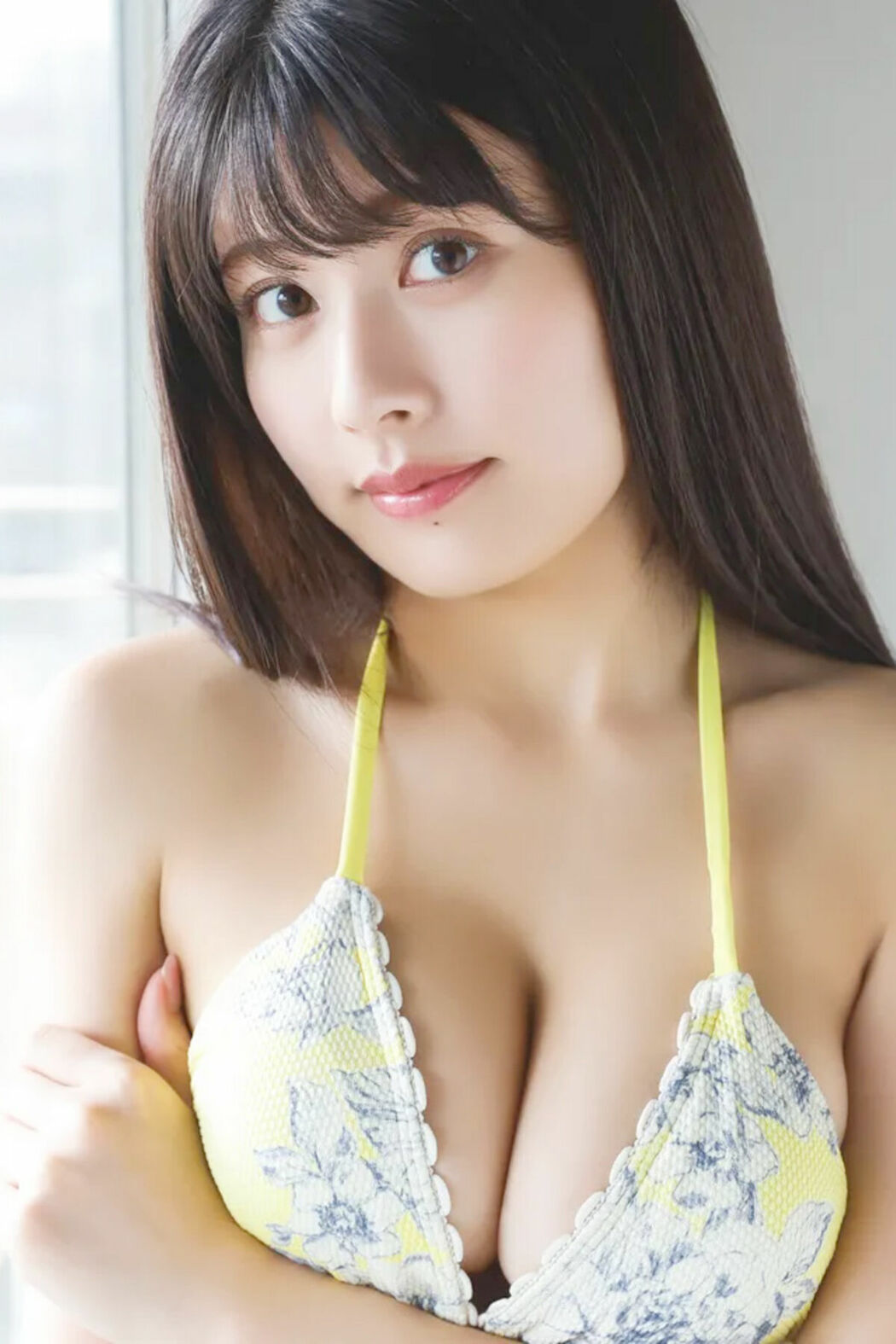 JP Yoshino Chitose ちとせよしの – FRIDAYデジタル写真集 いつもすぐそばに Vol.1 (61P) Cover Photo