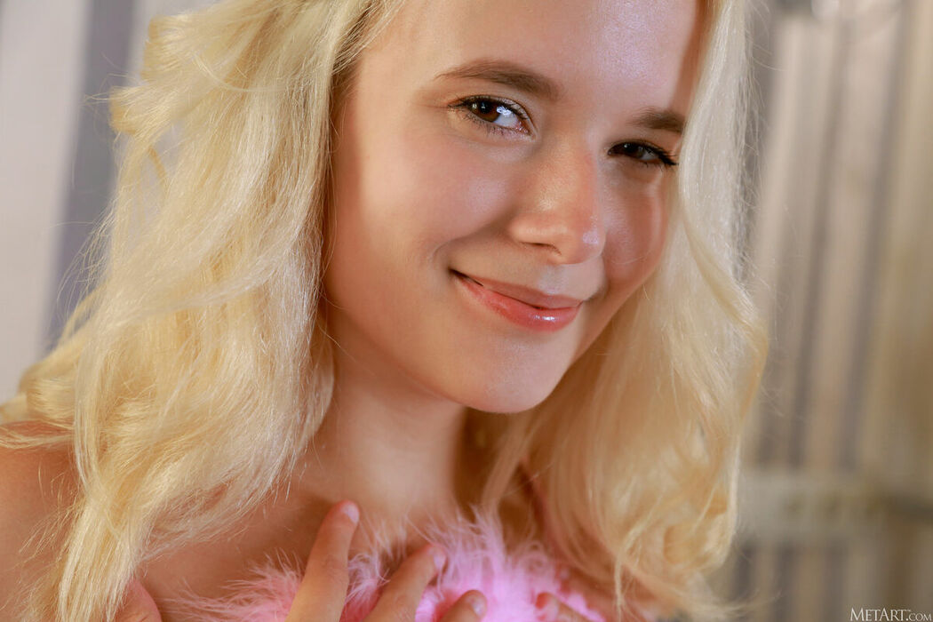 MetArt Poppy – Playful Spirit Part01 (61P)