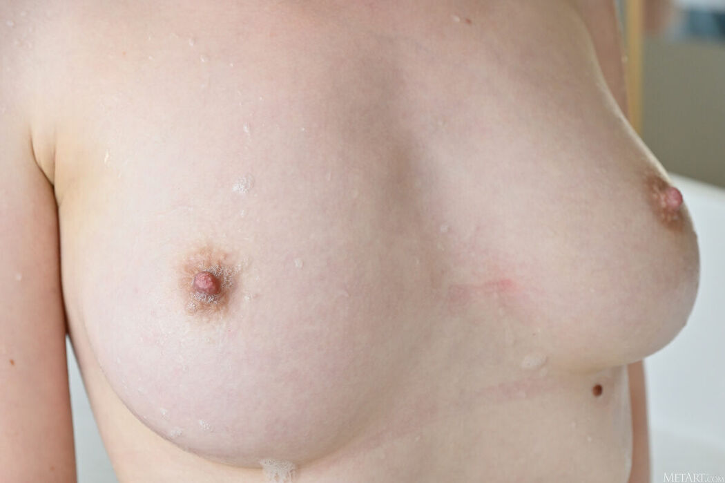 MetArt Toree – Love in Lilac Part02 (57P)