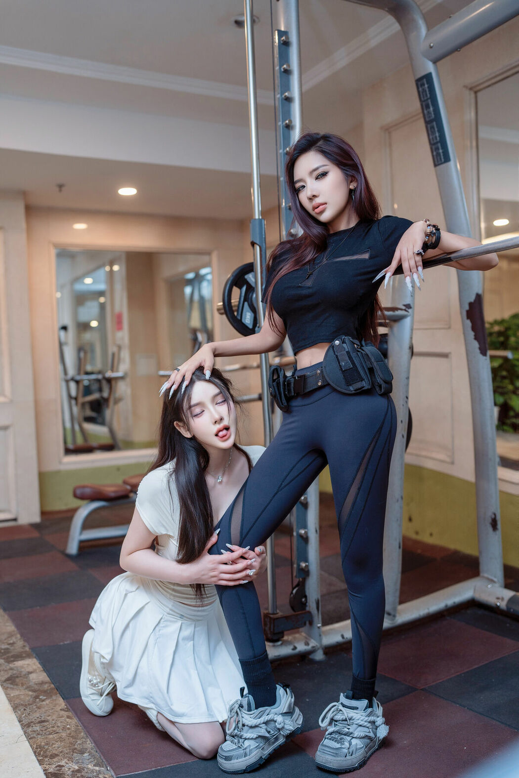 XiuRen秀人网 Uncensored Li Li Sha 李丽莎 – R18 秀人网模特 健身房露出 (91P)