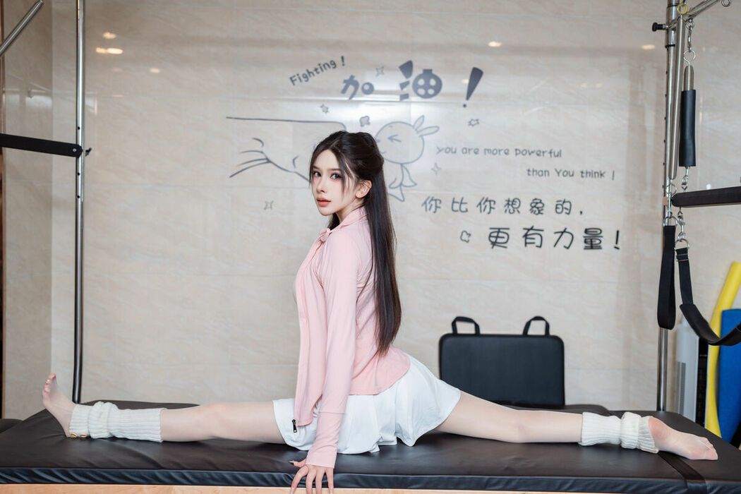 XiuRen秀人网 Uncensored Li Li Sha 李丽莎 – R18 秀人网模特 健身房露出 (91P)