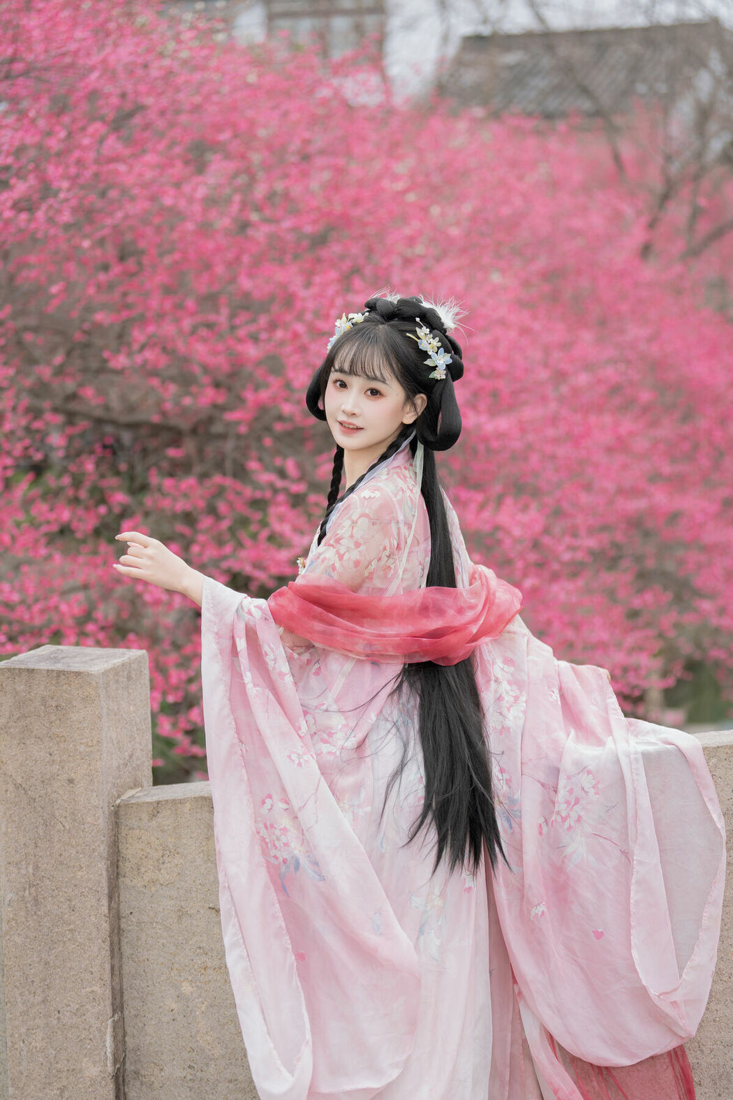 YiTuYu艺图语 Vol.8759 Jiao Yi Zhi Sui Sui (26P)