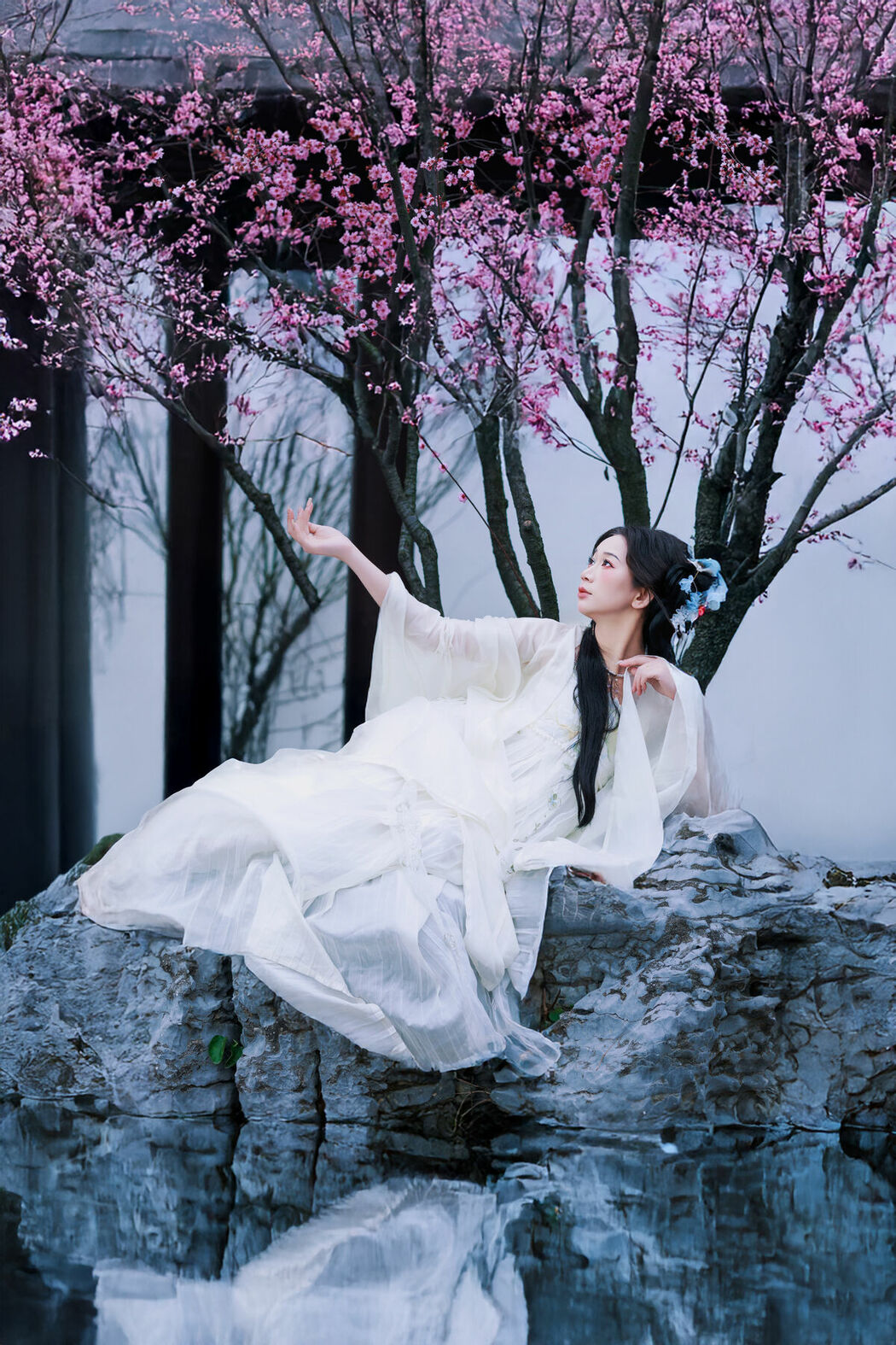 YiTuYu艺图语 Vol.8751 Ou (31P)