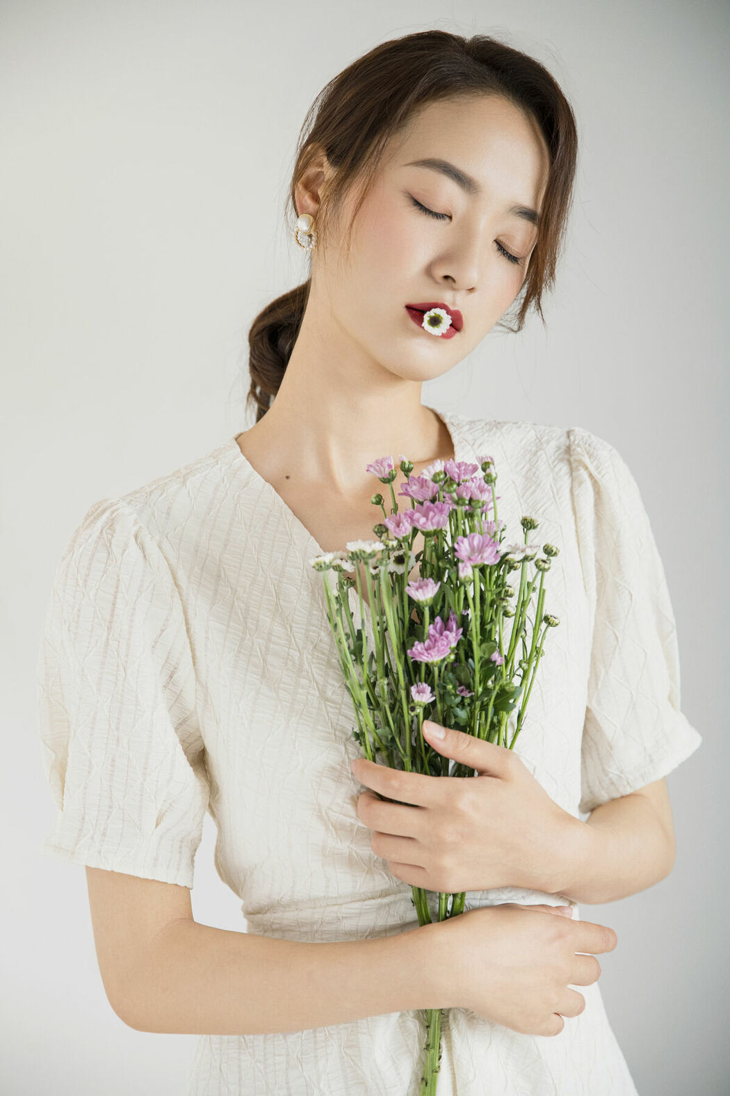 YiTuYu艺图语 Vol.8758 Zhou Xu Xu (23P)