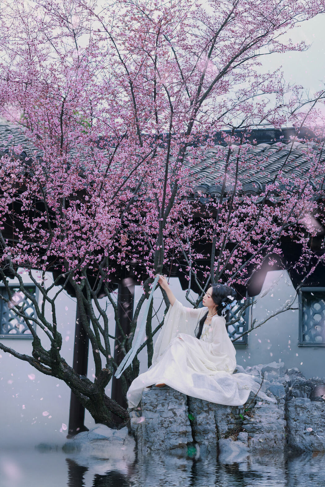 YiTuYu艺图语 Vol.8751 Ou (31P)