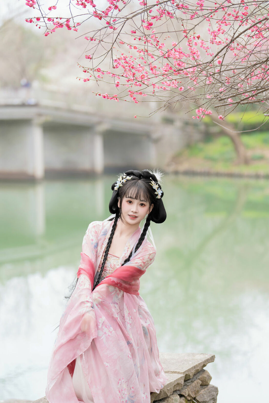 YiTuYu艺图语 Vol.8759 Jiao Yi Zhi Sui Sui (26P)