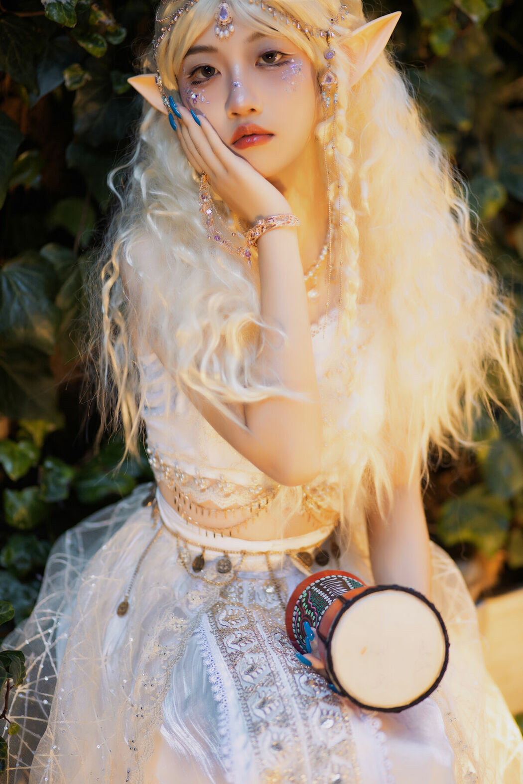 YiTuYu艺图语 Vol.8753 Wen Wen (29P)