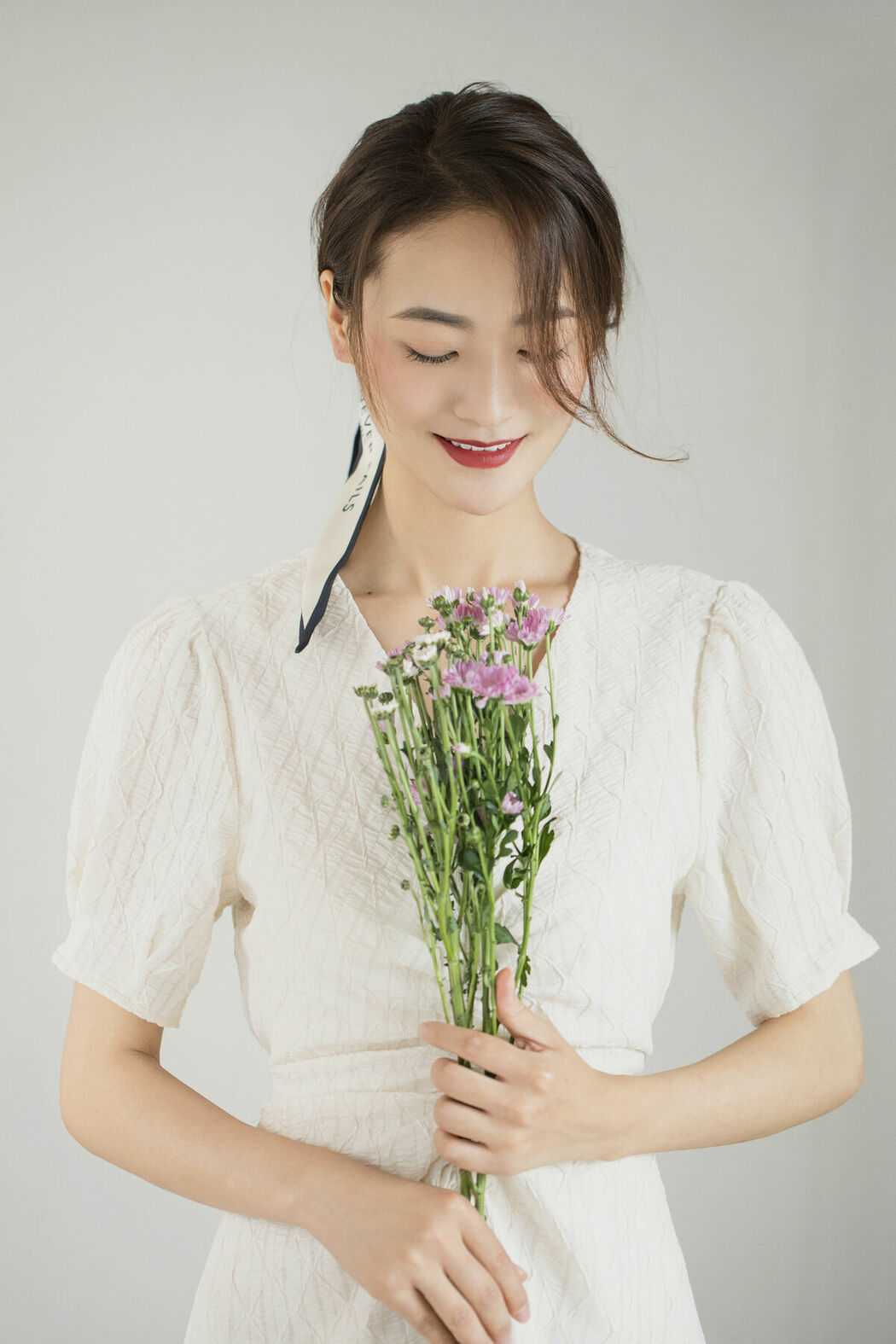 YiTuYu艺图语 Vol.8758 Zhou Xu Xu (23P)