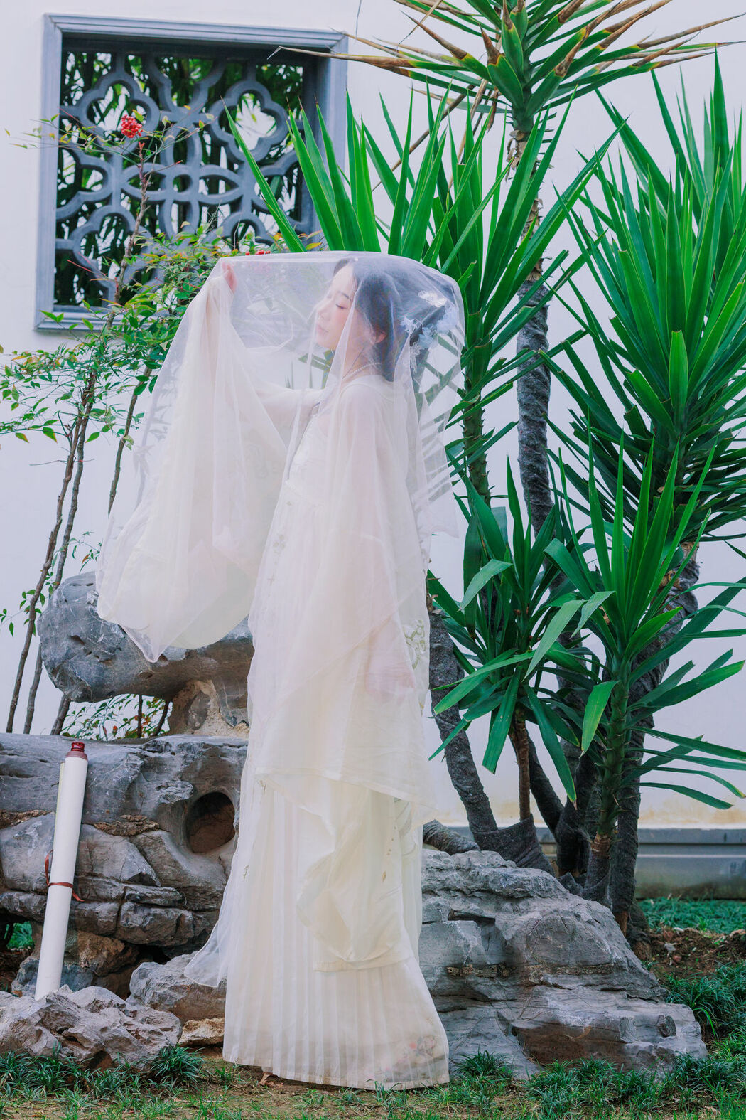 YiTuYu艺图语 Vol.8751 Ou (31P)