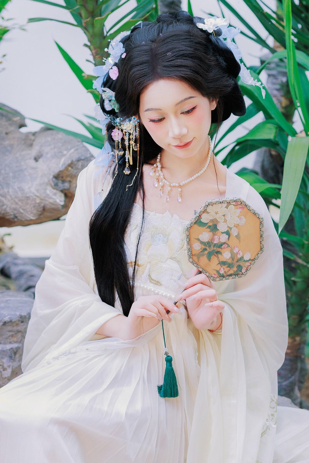 YiTuYu艺图语 Vol.8751 Ou (31P) Cover Photo