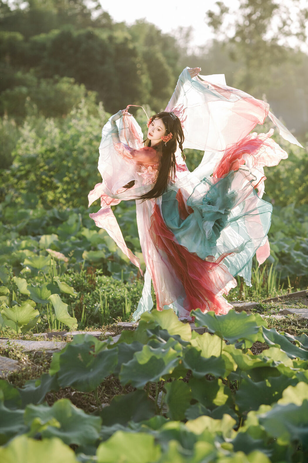 YiTuYu艺图语 Vol.8746 Dong Chu Liu (19P)