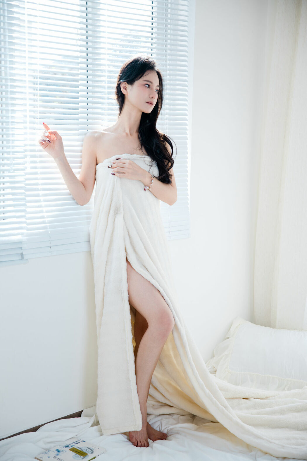 YiTuYu艺图语 Vol.8756 Sha Sha (15P)