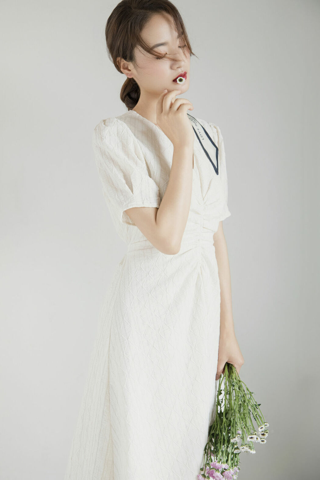 YiTuYu艺图语 Vol.8758 Zhou Xu Xu (23P)