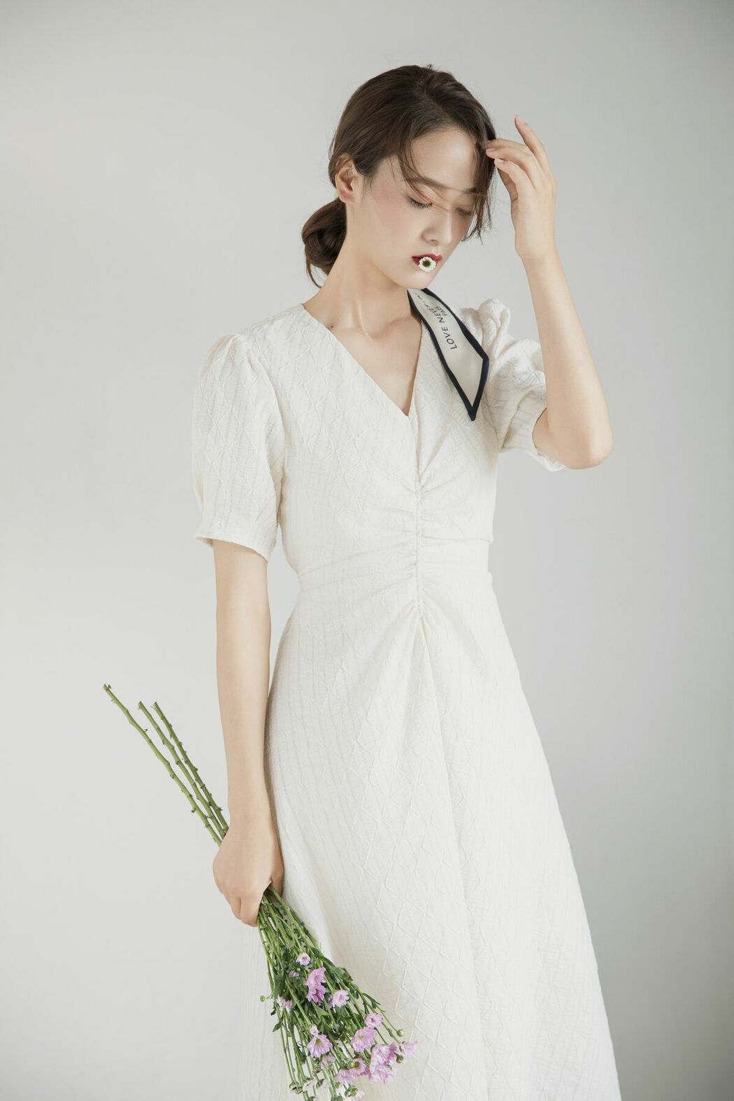 YiTuYu艺图语 Vol.8758 Zhou Xu Xu (23P)