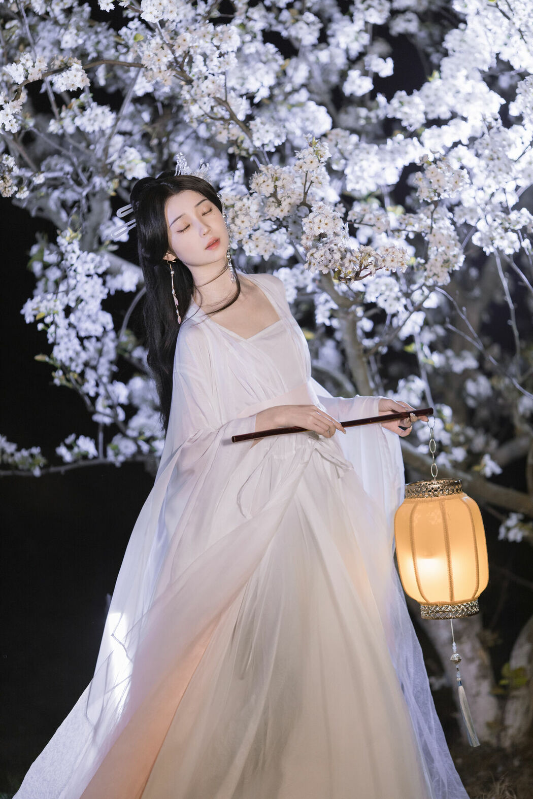 YiTuYu艺图语 Vol.8782 Chu Yuan Yuan (21P)