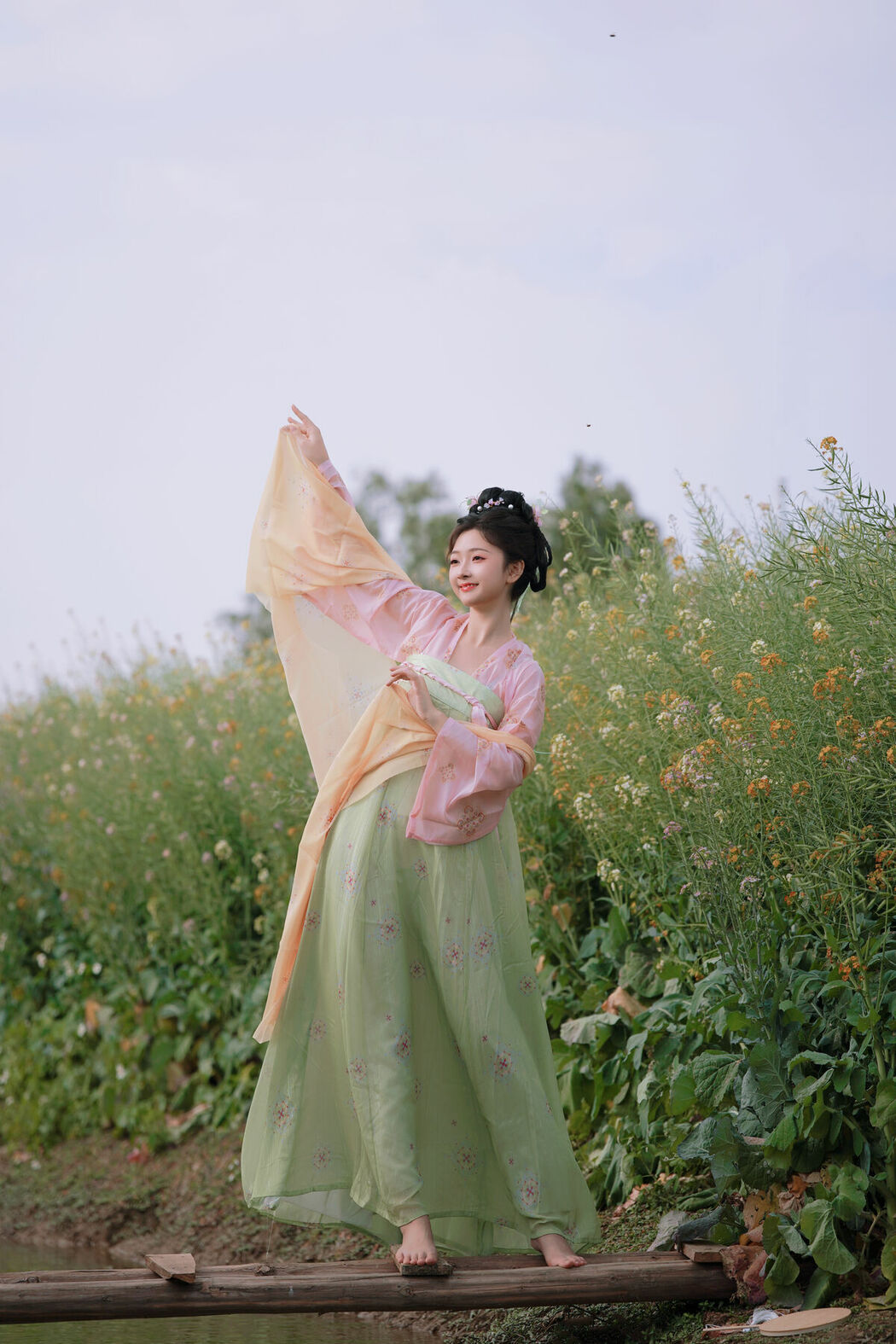 YiTuYu艺图语 Vol.8767 Xuan Wo Ming Zi (48P)