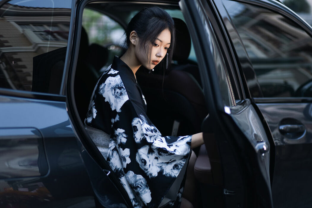 YiTuYu艺图语 Vol.8764 Qi Miao (15P)