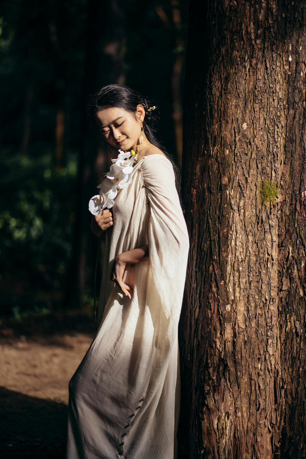 YiTuYu艺图语 Vol.8786 Qing Qing (24P)