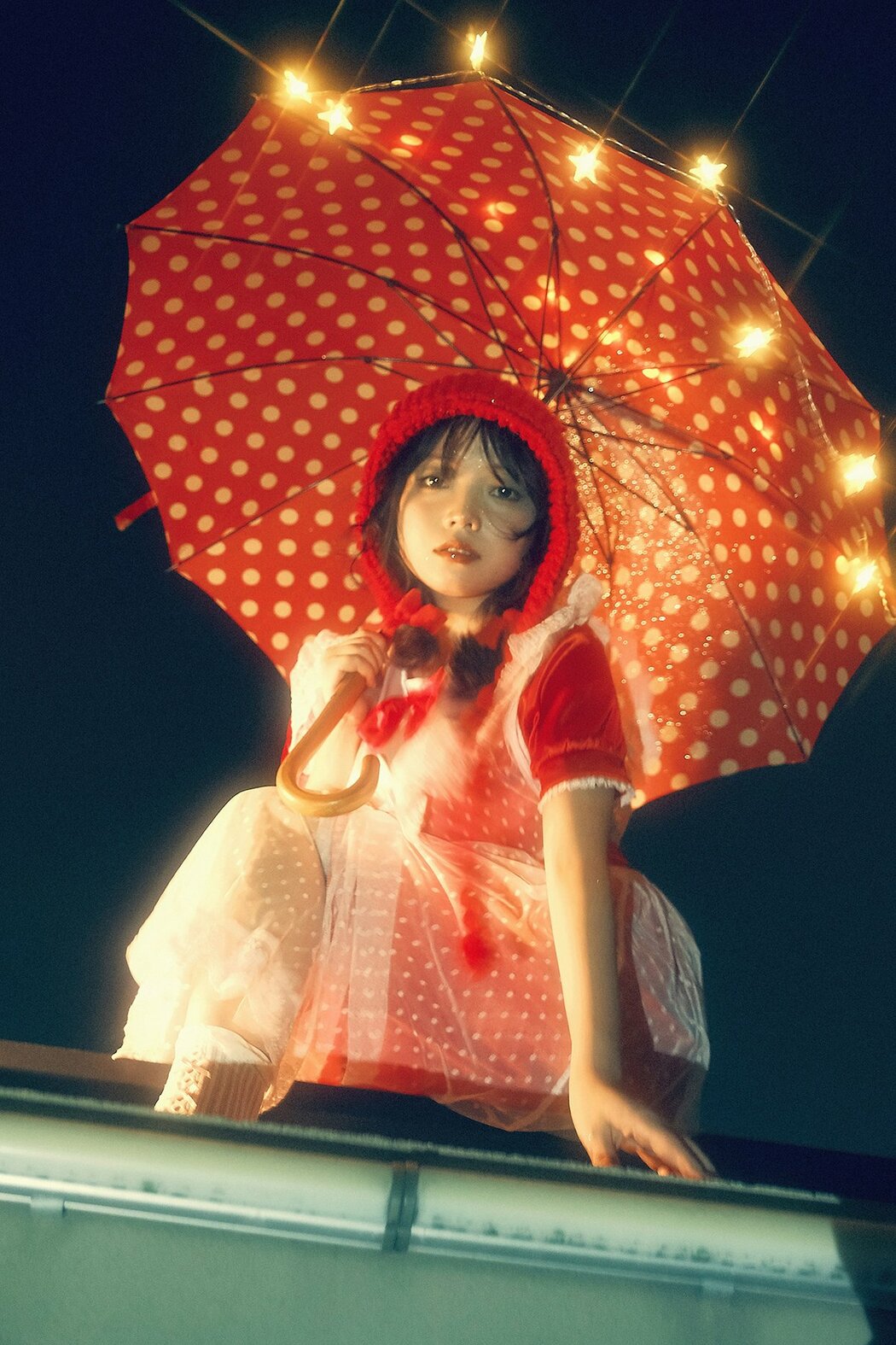 YiTuYu艺图语 Vol.8789 Bei Bei Bu Shu Jiao (17P) Cover Photo